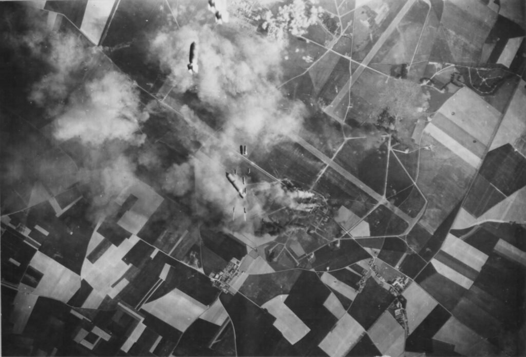 px_Site_NARA_MelunFrance_19440524