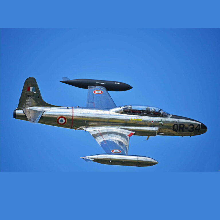 T-33 © Jean-Pierre Touzeau