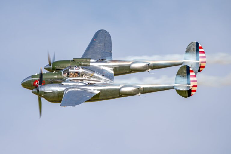 P-38 © Frédéric Debruyne