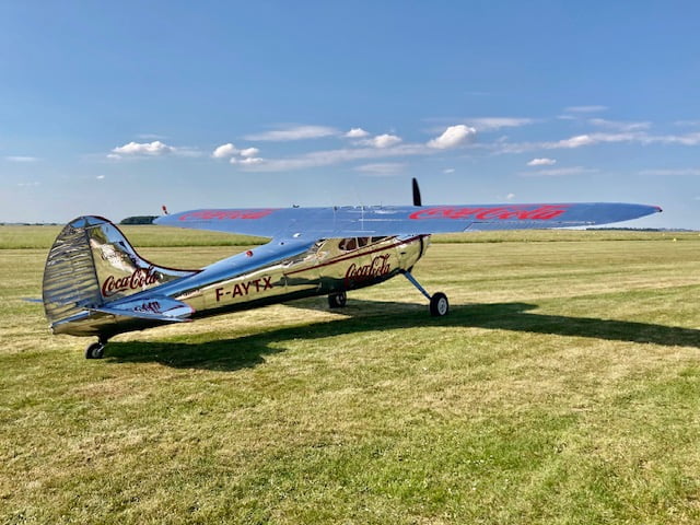 Cessna 195 "Coca-Cola", F-AYTX