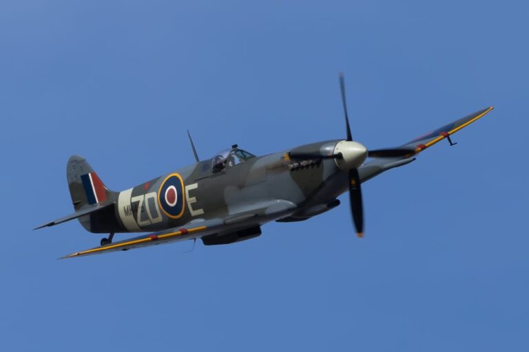spitfire mh415