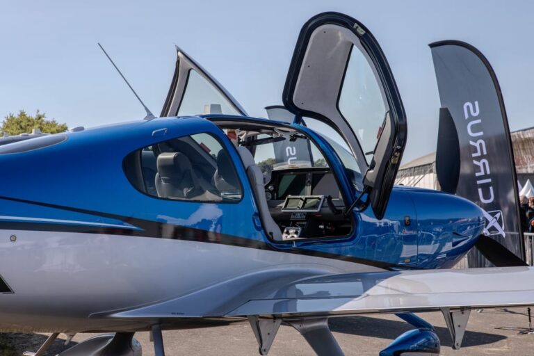 Stand Cirrus